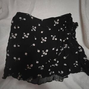 Rue 21 Floral skirt size XL